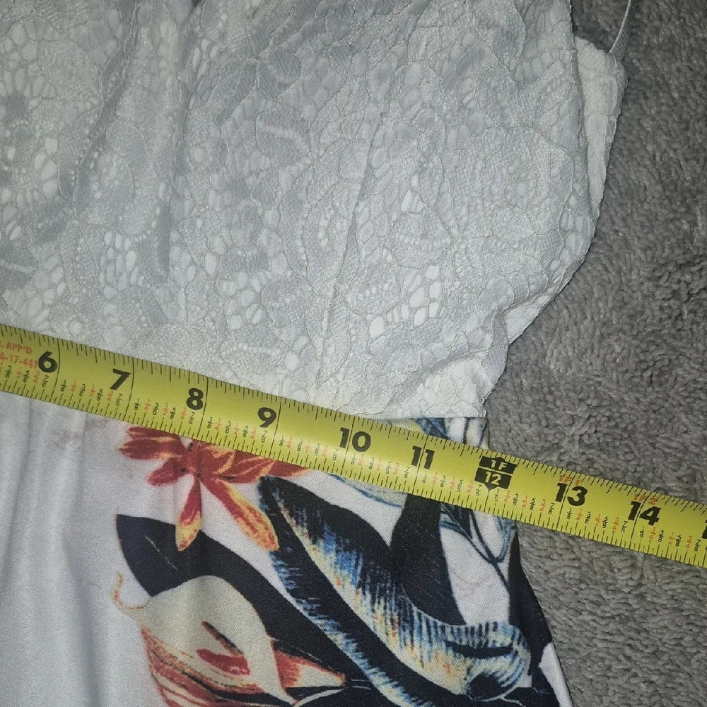 Floral White Mini Dress - Picture 7 of 9